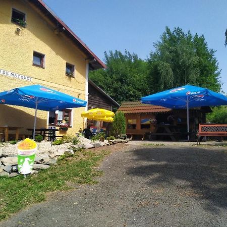 Hotel U Matouše Destne v Orlickych horach Exteriér fotografie